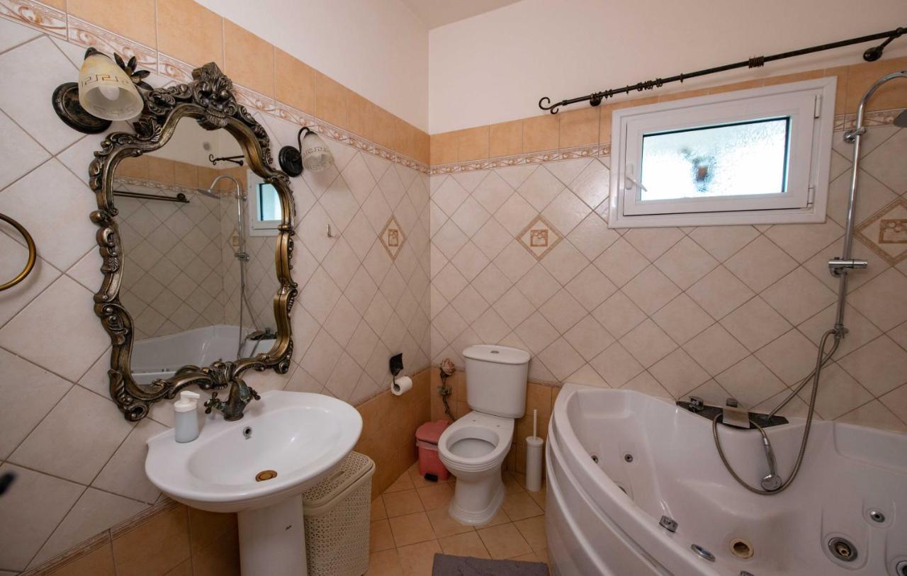 פרבזה Villa Vasoula מראה חיצוני תמונה
